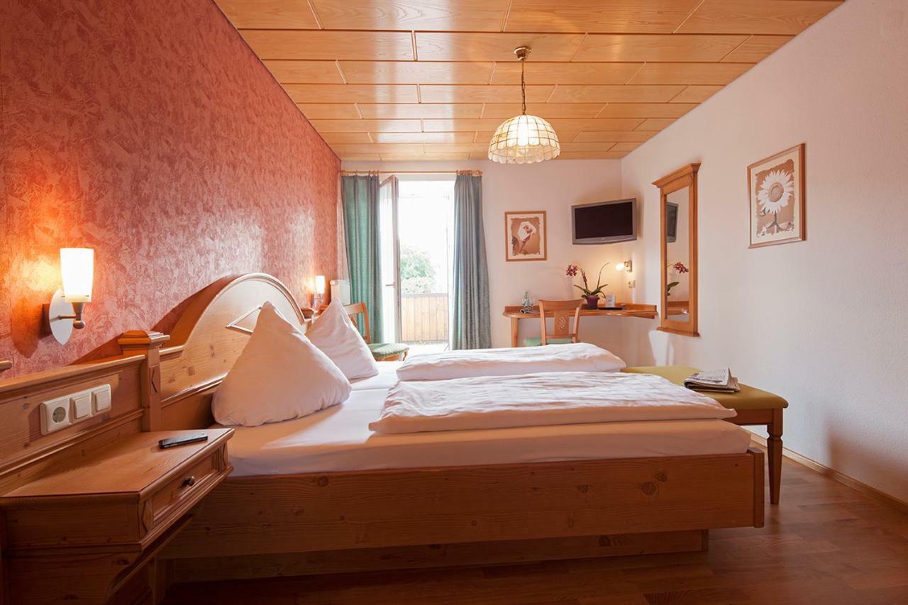 Gasthof Zur Burg Ewattingen Dış mekan fotoğraf
